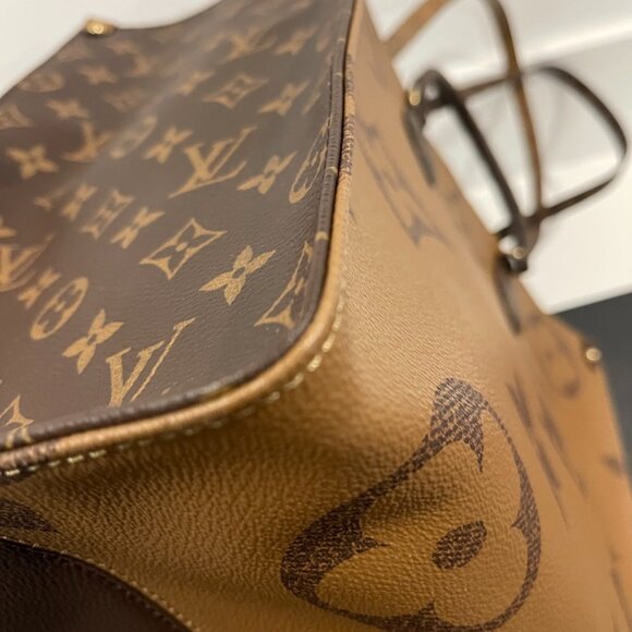 Louis Vuitton Monogram Reverse On The Go GM Shoulder Tote (127664-2) - Picture 8 of 15